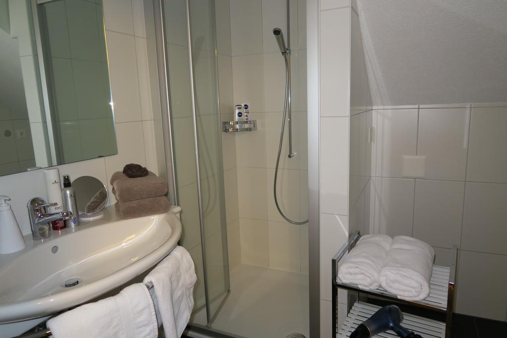 Apartment Enzian Saas-Grund Δωμάτιο φωτογραφία
